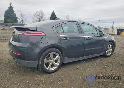 2015 Chevrolet Volt z USA, uszkodzony, nr VIN 1G1RB6E48FU113088